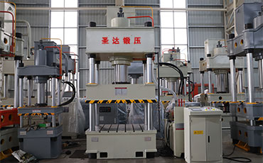 四柱液壓機工作原理是什么？